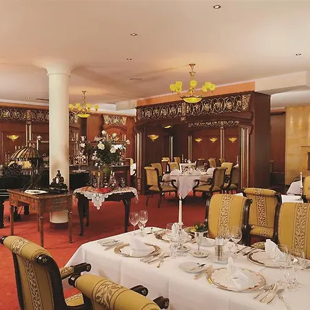 Bellevue Rheinhotel Hotel