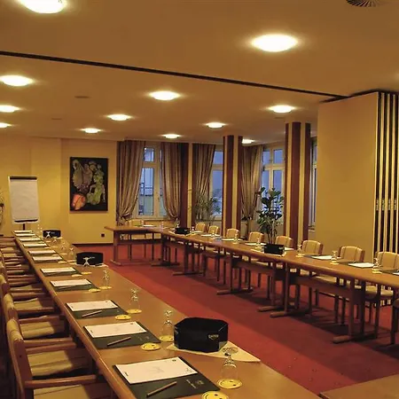 Bellevue Rheinhotel 4*