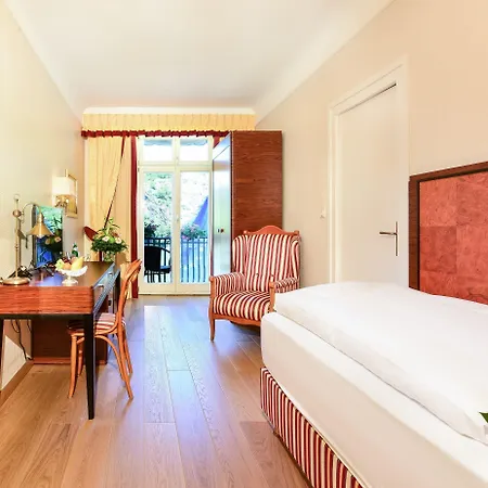 Bellevue Rheinhotel 4*