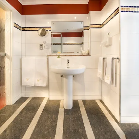 فندق Bellevue Rheinhotel