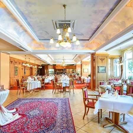 Bellevue Rheinhotel 4* بوبارد