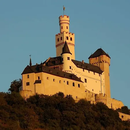 Bellevue Rheinhotel 4*
