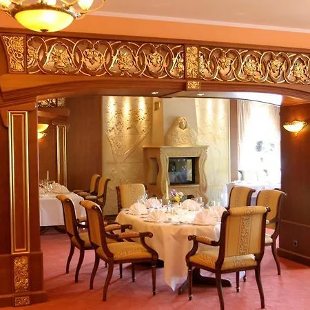 Bellevue Rheinhotel Otel