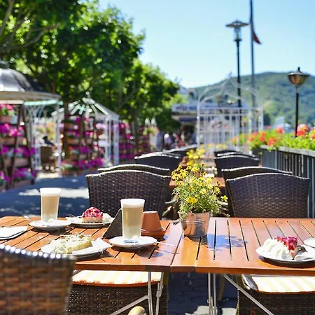 Bellevue Rheinhotel 4*