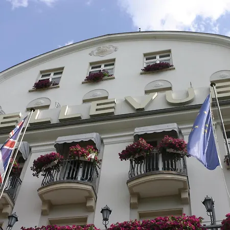 Bellevue Rheinhotel 4* بوبارد