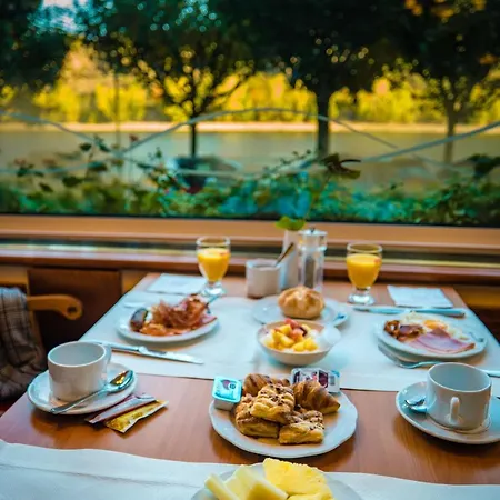 Bellevue Rheinhotel فندق بوبارد