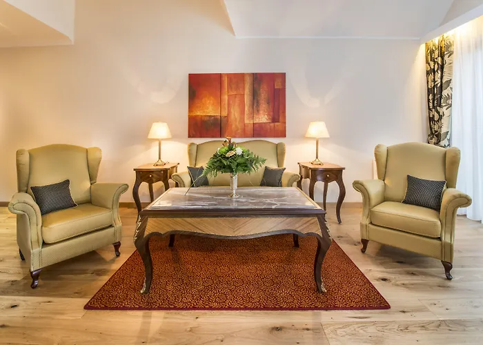 Bellevue Rheinhotel Hotel 4*