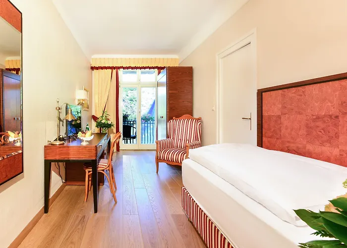 Bellevue Rheinhotel 4*